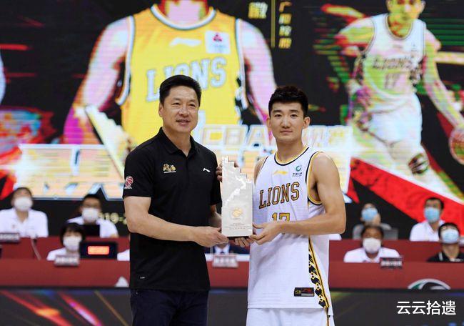 孙铭徽|确认留队!孙铭徽和浙江广厦完成续约,CBA最年轻顶薪先生诞生!