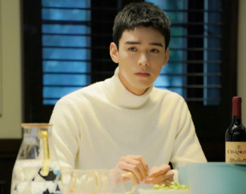 姐姐|湖南台被传又一新剧，男主是杨洋，女主被夸女神级别，目测要大火