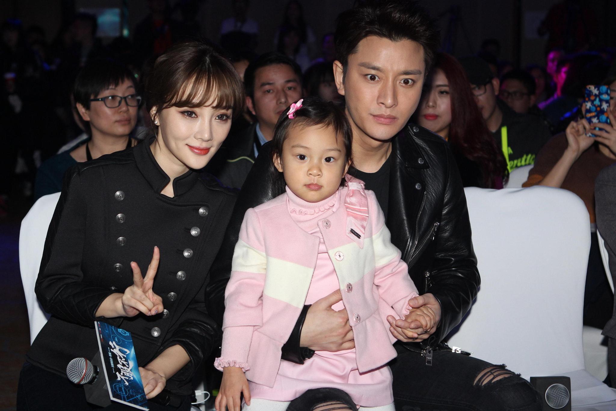 李小璐|李小璐自己婚姻被第三者搞黄了,又介入还在哺乳期的闺蜜婚姻里?