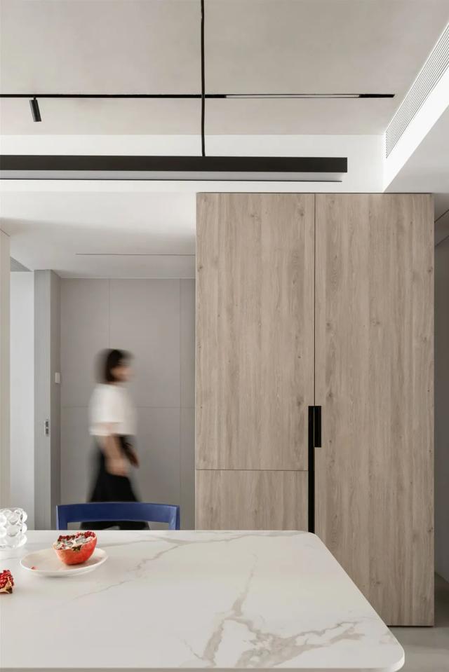 89㎡侘寂风,最简单最纯粹的设计,极简效果令人着迷