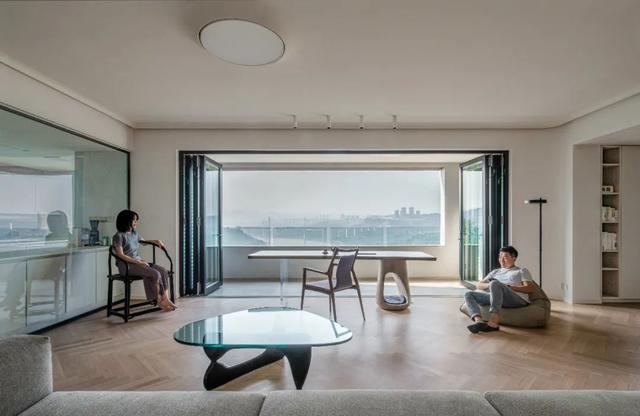 |169㎡现代简约，没有电视墙的客厅，返璞归真的生活才是真