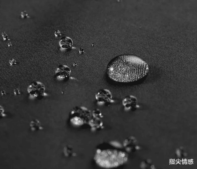 防晒|薇娅\懒人伞\一夜爆红,39度出门不怕晒,网友:防晒霜都省了