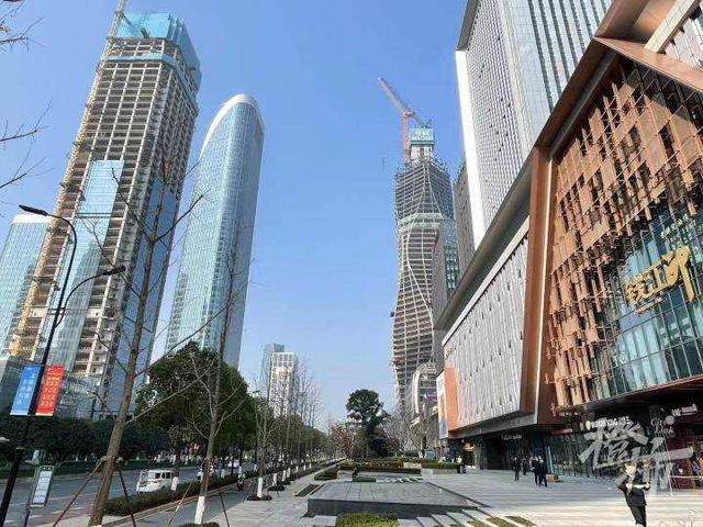 长春|越来越多人习惯居家办公 这对杭州“星城”楼市或许是个利好