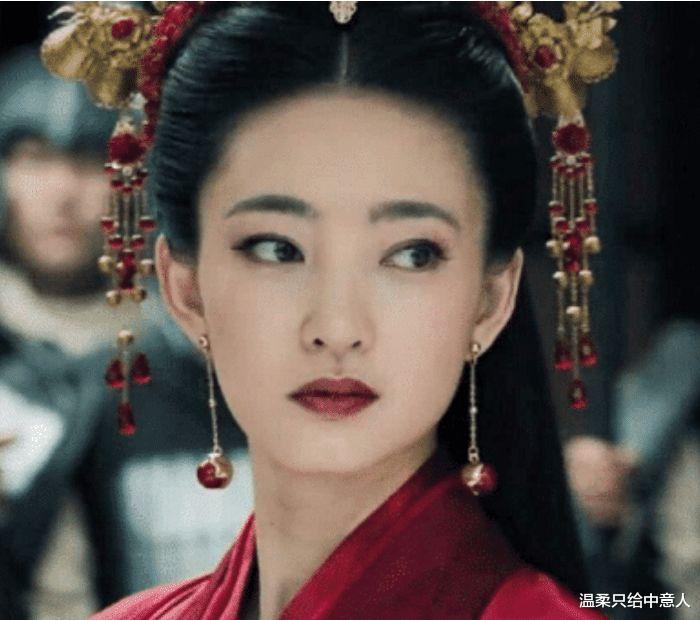 迪丽热巴|本以为迪丽热巴太保守演不好妲己，当看到定妆照后，全网打脸