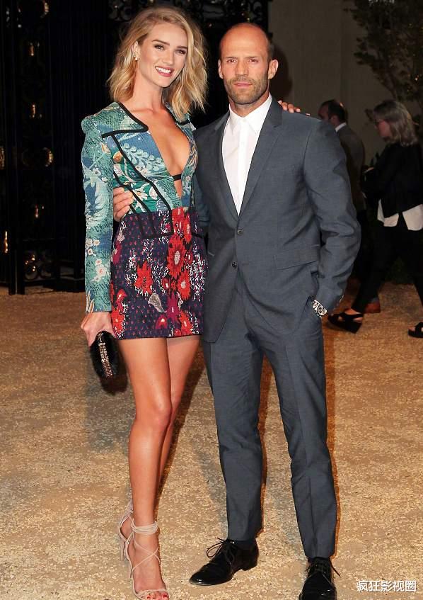 好莱坞|海王、光头郭达、巨石，好莱坞3大“吸金机器”，现实中娶了谁？