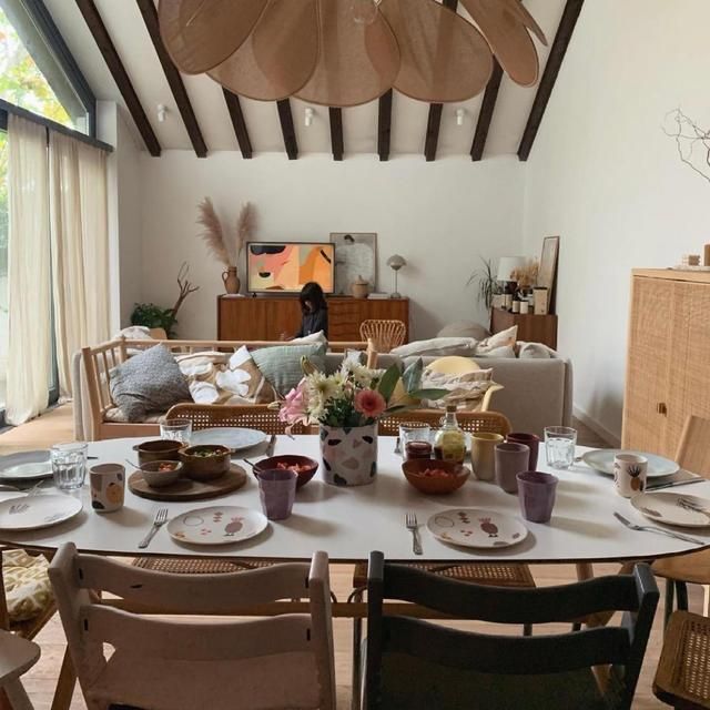 二次装修，她坚持“穷装”，不豪华但却精致温馨，进屋就被治愈了