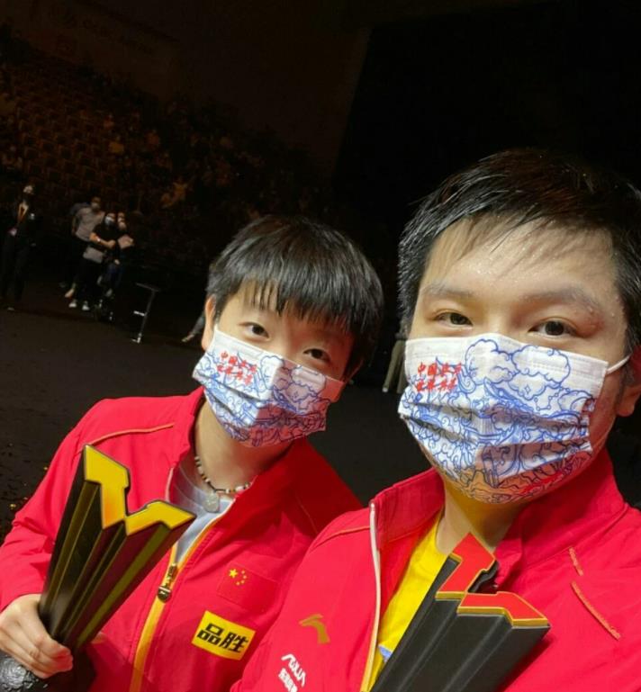 刘诗雯|刘诗雯爱犬、豪车曝光！她是中国女乒的人气王、隐形富豪！