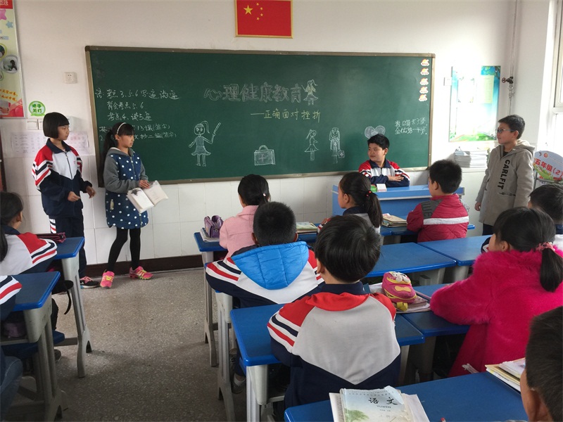 爱学习的禾禾妈|教育小学生的重点是啥？4个方面很重要，不然孩子越大家长越累