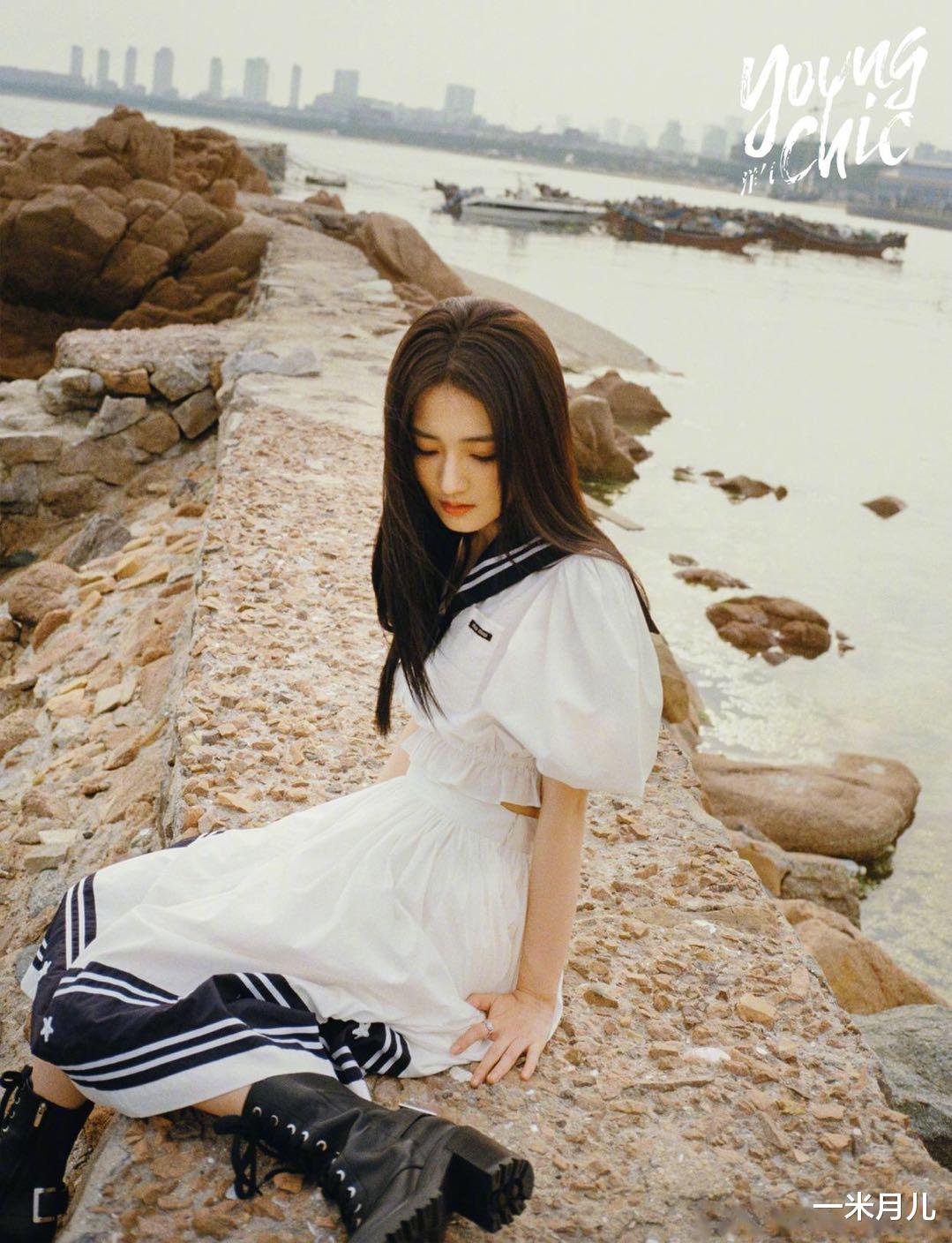 尹正|紫色公主裙出镜，徐璐复古模式非常耐看，被赞仙气十足