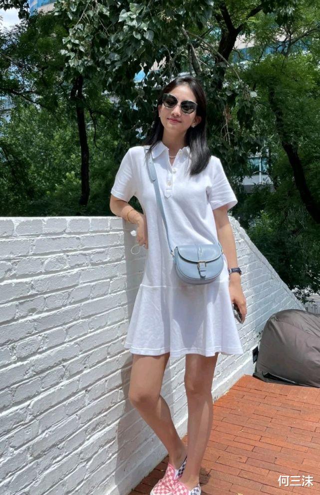 何三沫|在炎热的夏季，可以选择干干净净的穿搭，清纯又不失高级
