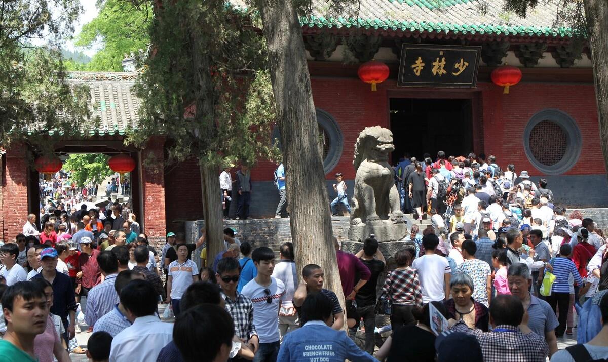嵩山奇闻:80年代国家风景区接连发生奸杀案,凶手竟男扮女装尼姑