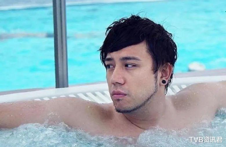 张致恒|曾被曝一脚踏五船、欠债不还！英皇解约男星结婚踏入两周年：感恩老婆！