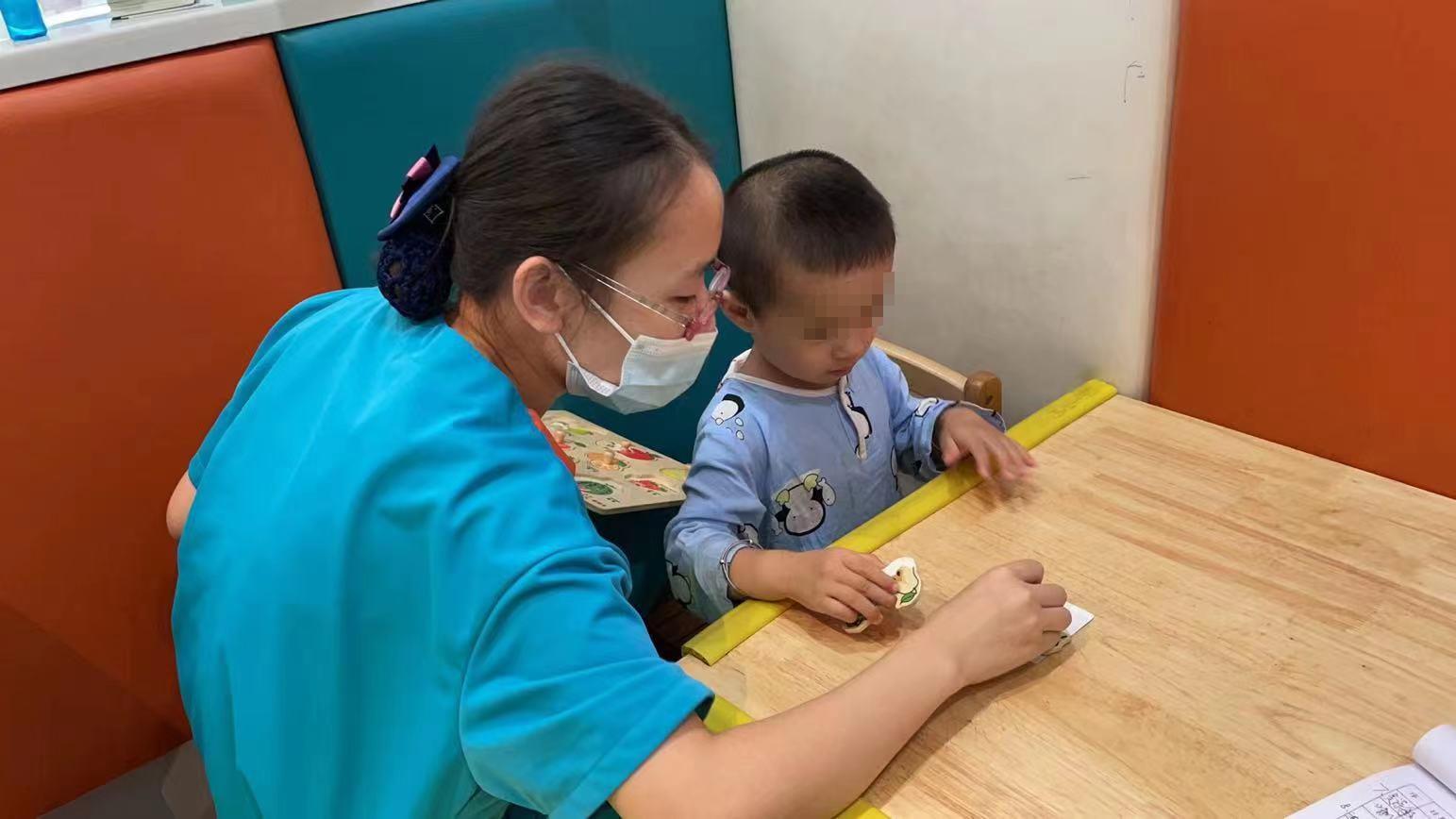 粤儿悦康|孩子“不理不看”现象很难改善，你一定还没抓住这4个核心点！