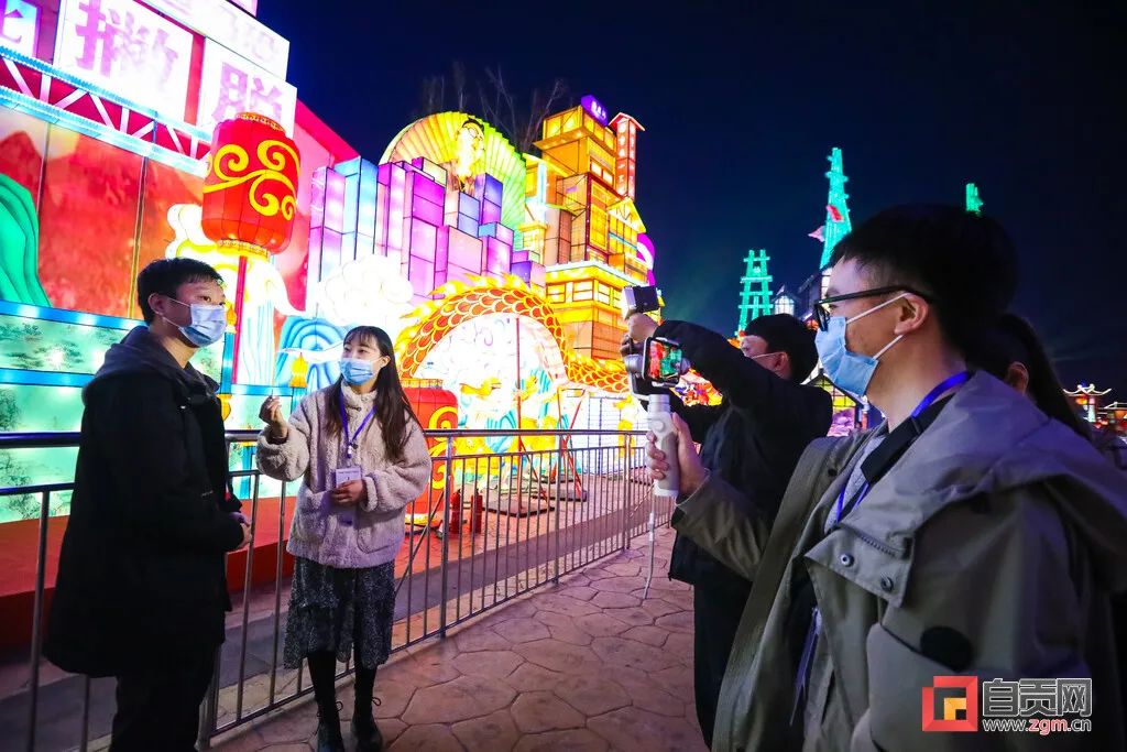 富顺快报 新灯会带动自贡春日“新经济”