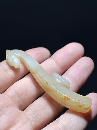 和田玉籽料|明 和田玉籽料 白玉 龙首 带钩 把件挂件