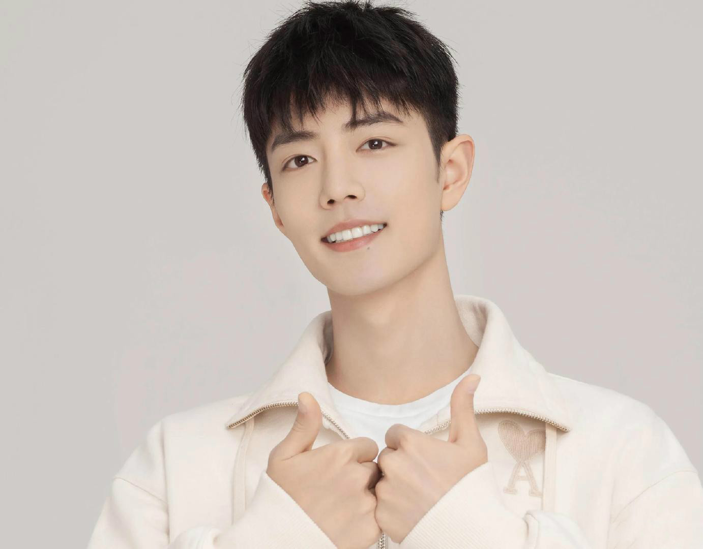 肖战|肖战捐款被嘲，二度捐款依然难逃职黑诋毁，他的善良应该被称赞！