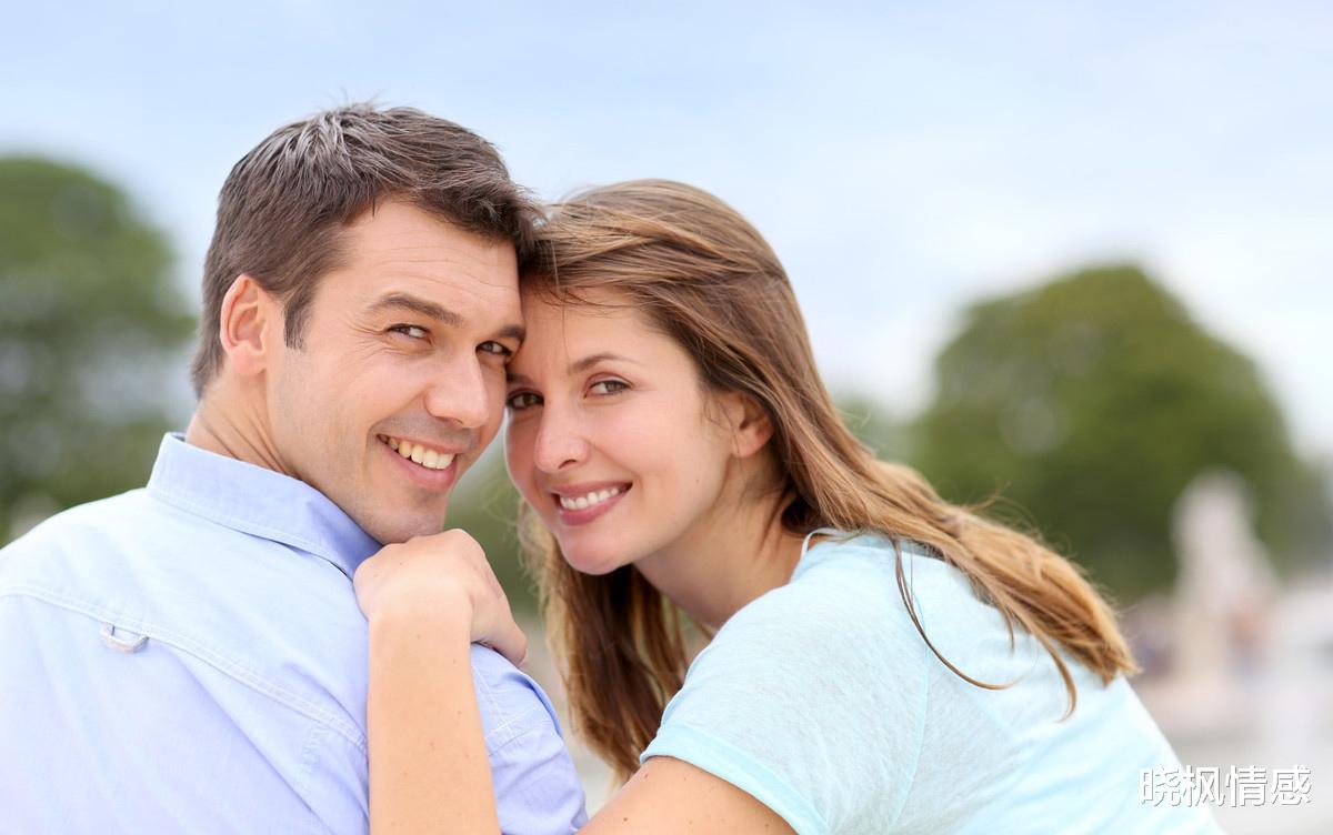 晓枫情感|夫妻长期分居，女人会想念丈夫吗？她们是这样说的