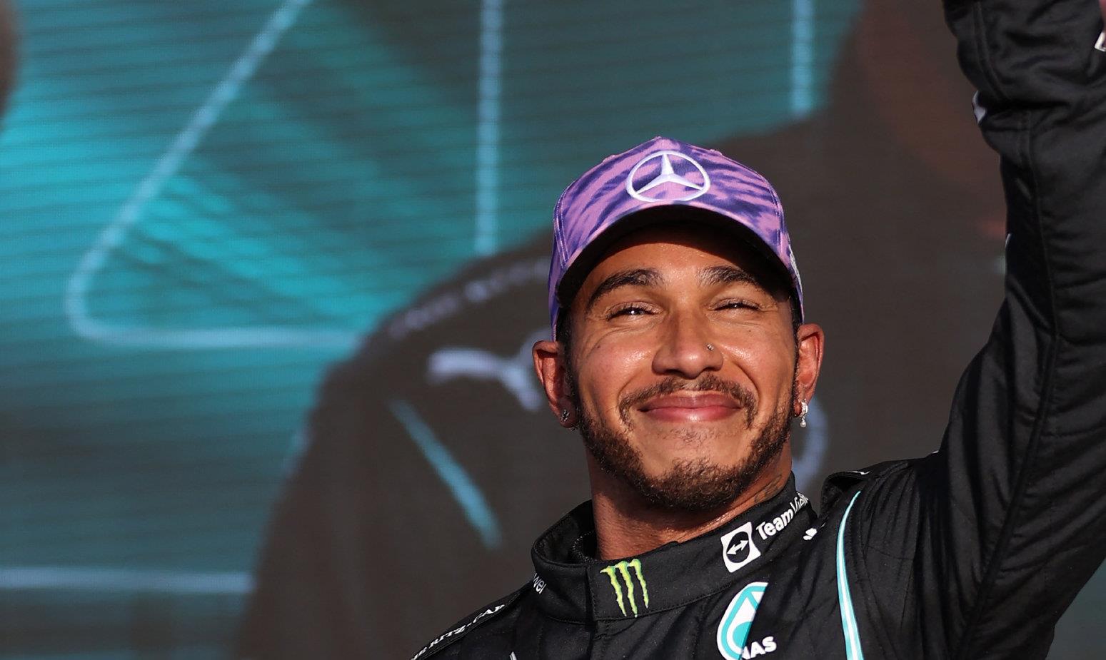 宁泽涛|F1英国大奖赛排位赛：汉密尔顿最快，拉塞尔再次进入Q3