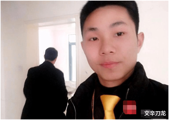 文辛刀龙 母亲被打他还了手!陈文超因护母伤人案已被羁押了754天