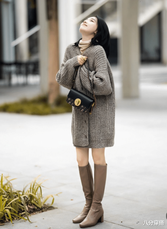 八分穿搭 冬季保暖穿搭少不了针织衫，借鉴这几组搭配思路，温柔保暖还洋气