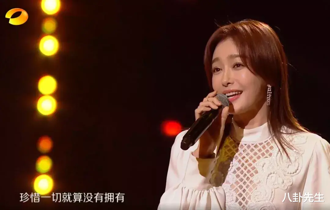 胡彦斌|芒果超拼夜：李斯丹妮苹果肌瞩目，胡彦斌圆成球，靳梦佳变网红脸