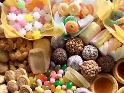 王诗龄|11岁王诗龄身高接近1米7，每月伙食费达7万，与老爸同框超有爱