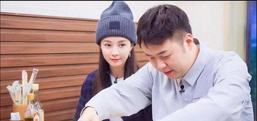 娱乐星奇葩说|杨颖首次谈情感问题，从频秀恩爱到不断被质疑，这是明星的宿命？