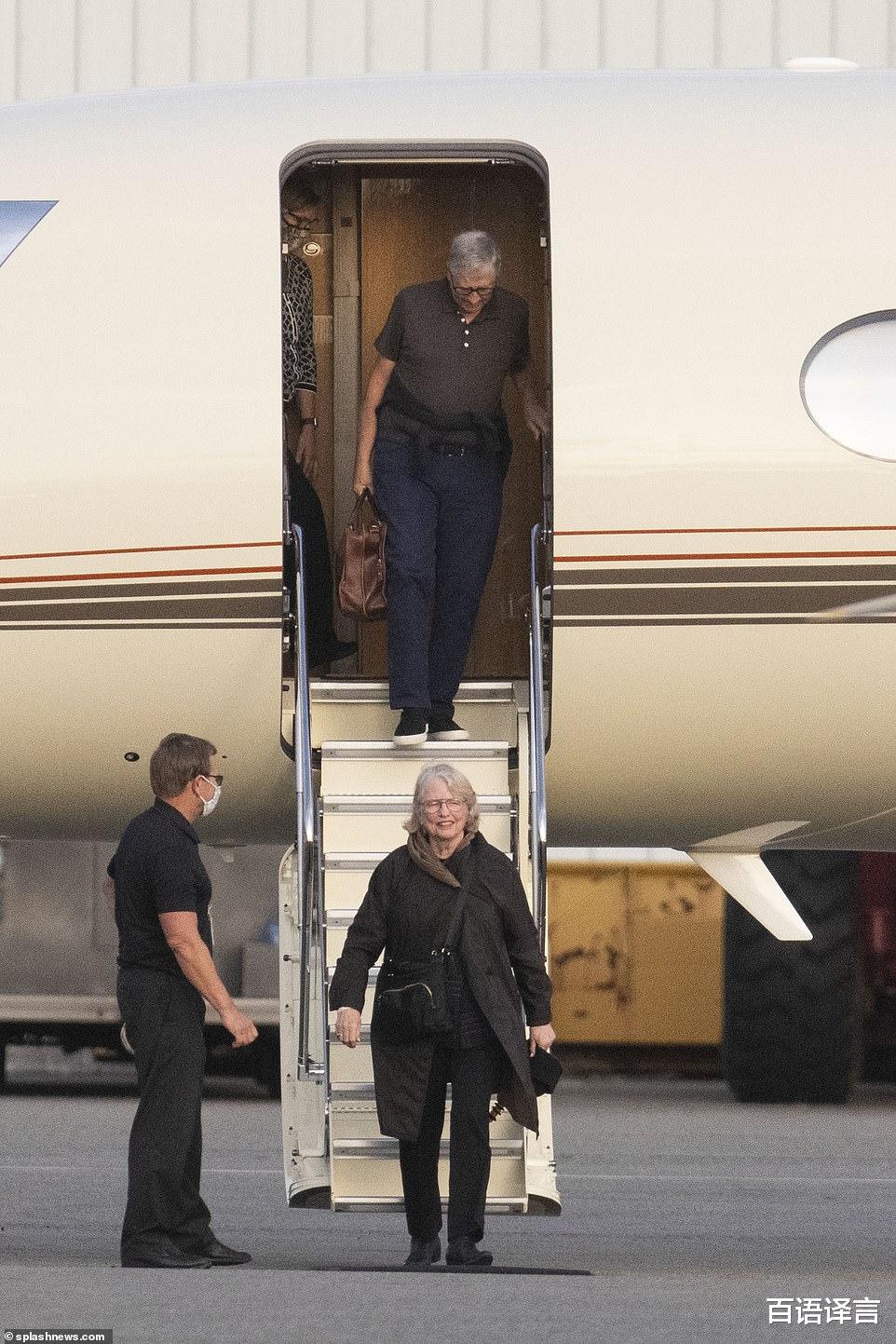 纽约|女儿要结婚了，盖茨亮相纽约心情好，梅琳达和女儿穿母子装美翻天