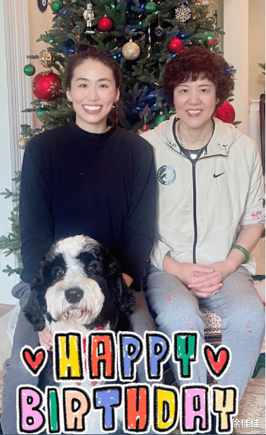 郎平|郎平美国生活惬意！与女儿庆祝61岁生日，国内外3套豪宅曝光