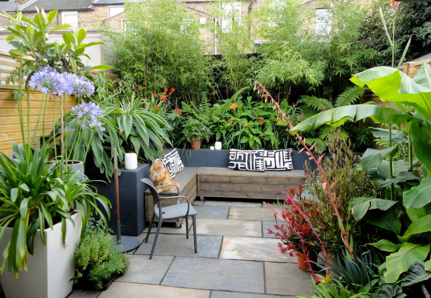 如果家里有个小院子,万万要装个这样的露台,好处实在太多了!