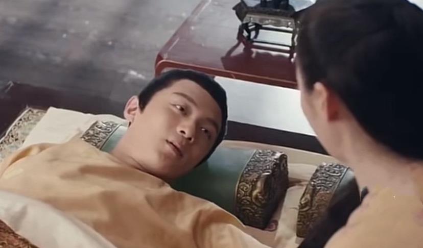 太子妃|《骊歌行》太子喝醉，宠妃不顾身孕献殷勤，早上醒来流血悔不当初