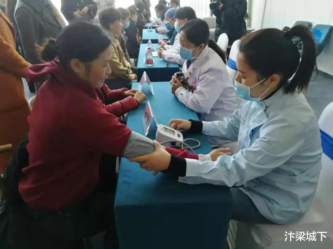汴梁城下 汴梁关注 开封市妇联、开封市妇儿协会举行“魅力女性健康行”公益讲座