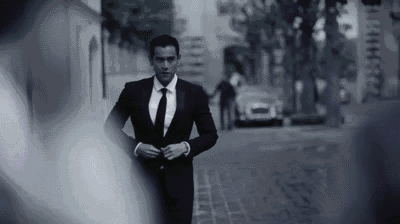 章泽天|27岁奶茶妹妹章泽天近照流出，引百万网友围观：这是清纯人设崩塌了？