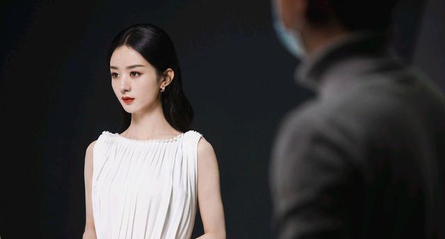 邓伦|王一博、邓伦、赵丽颖、郭麒麟、宋轶、赵露思的娱乐消息