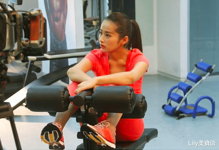 饮食|颖儿140瘦到90斤,瘦身十年不反弹,饮食坚持3原则,瘦出少女感