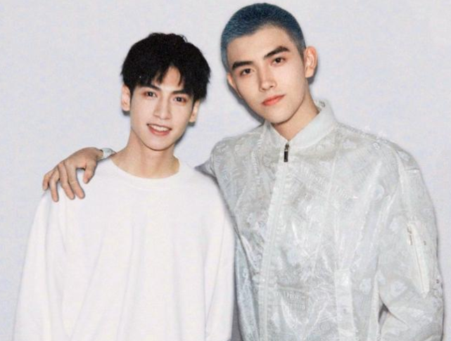 皓衣行|过度炒作?《皓衣行》再曝亲密“剧照”,却引起多家粉丝不满