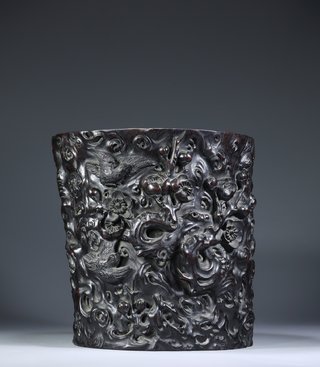 文房|大叶紫檀木雕·喜上眉梢文房笔筒