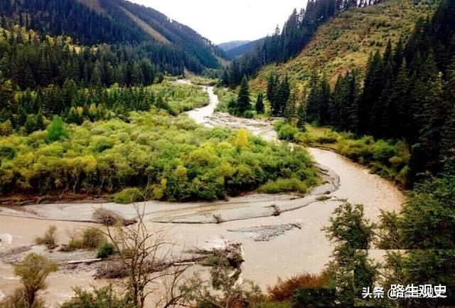 路生观史 甘肃与四川之间有条密道,是河谷,造就三星堆青铜面具的奇特长相
