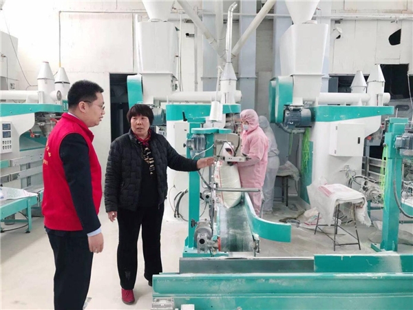 文化关注 服务实体经济跑出“金融加速度”