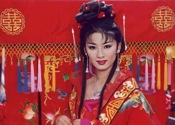 言承旭|《我好喜欢你》破5亿后，网传言承旭再接偶像剧，搭档是44岁的她