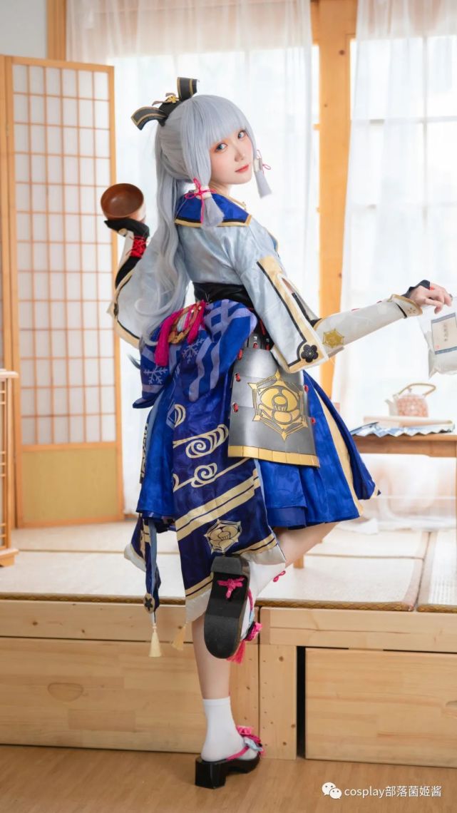 |cos：神里绫华cos正片@瓜希酱