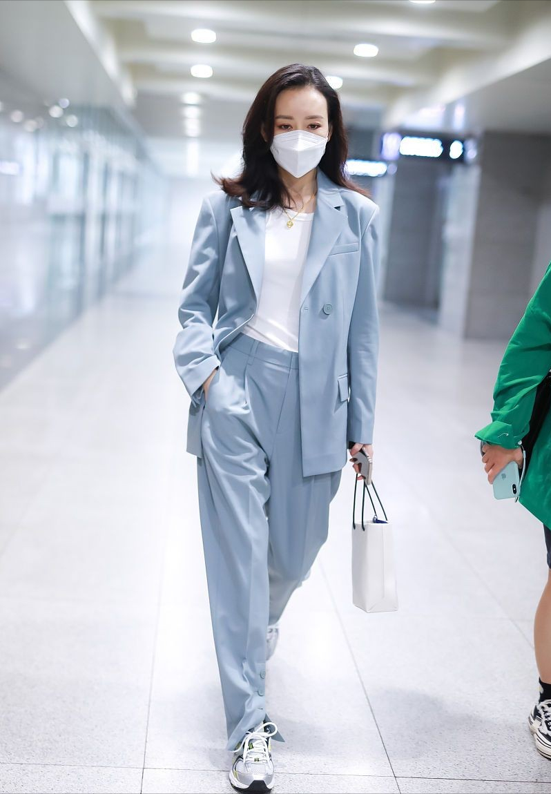 BiuFashion|王鸥这身材优势真强，日常穿搭都又A又飒，穿衣打扮真有一套