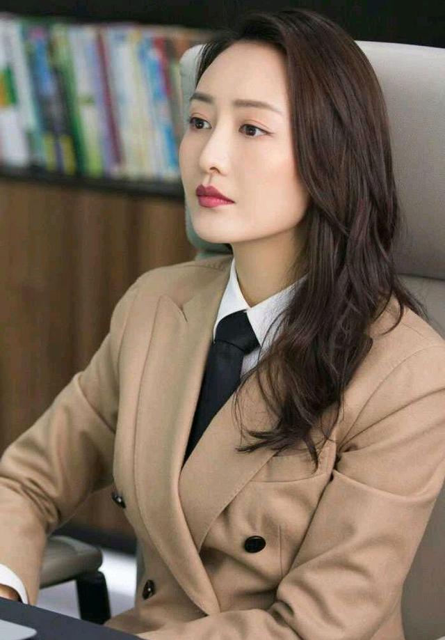 王鸥|王鸥回应2016“剧本门”：从未插足任何人，34岁依旧保持完璧之身