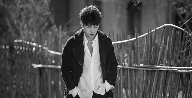 唐艺昕|华语乐坛没希望没未来？高手在民间，22岁的他未来的路还很远