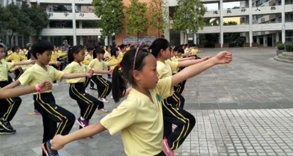 |高考新模式表明，学生在“3年级现象”留下的漏洞，早晚会陷进去