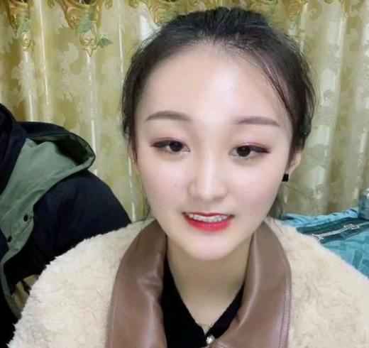 陈亚男|陈亚男“郑重”宣告2件事，拒绝删号重来，评论区却早已变了味