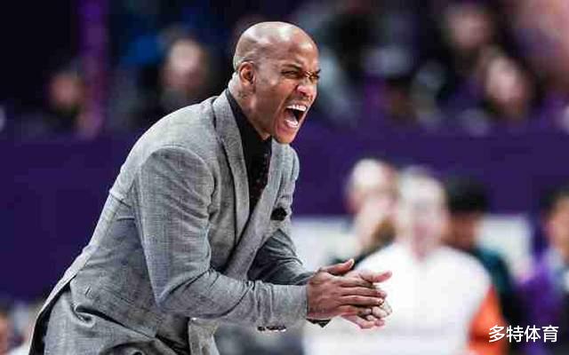 八一男篮|一夜3消息!广东官方喜讯,辽篮又有八一猛将加盟,马布里也笑了