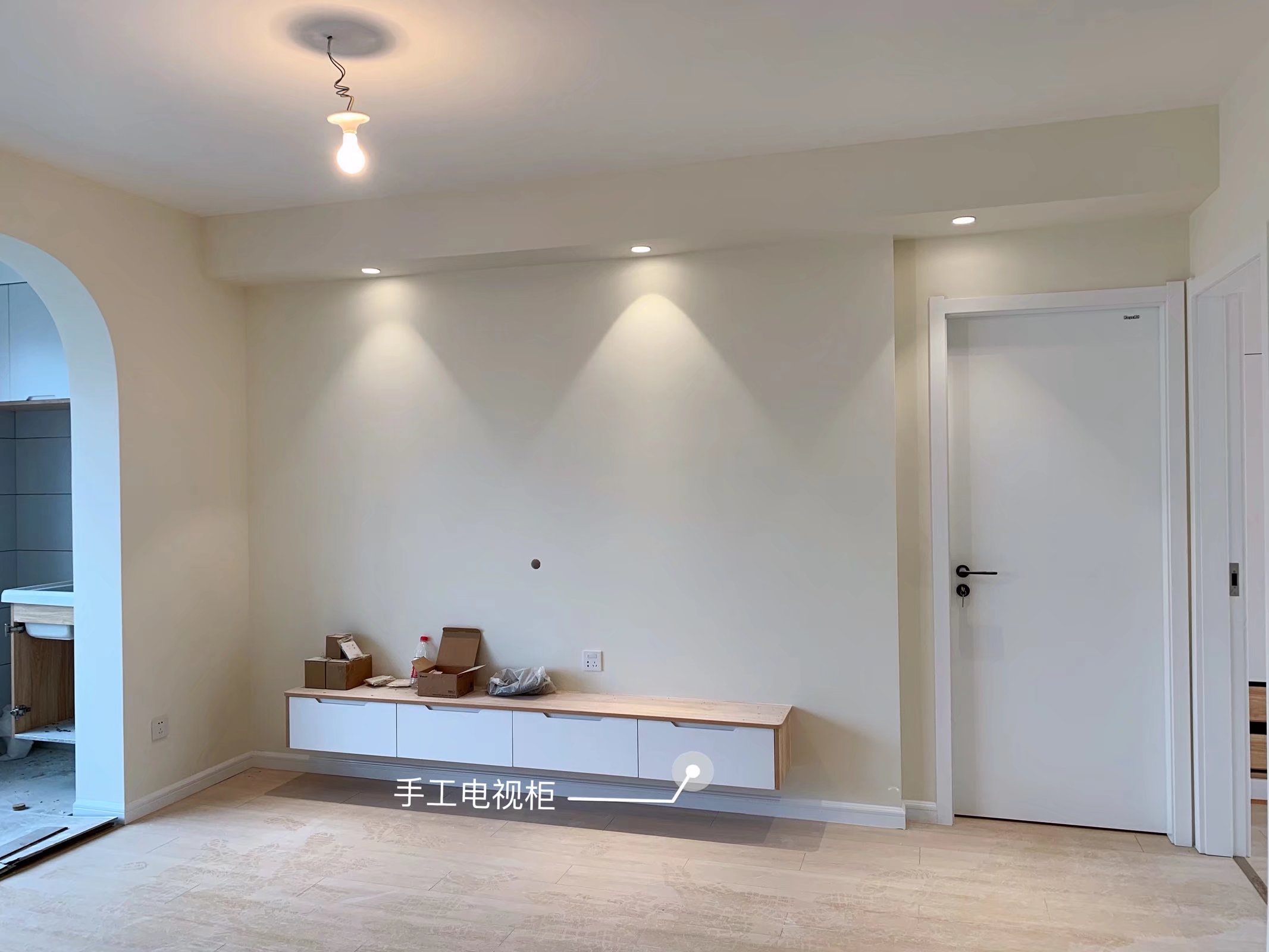 合肥艾美加装饰 综合多方面的因素考虑,你家要不要装吊顶,看完再决定。