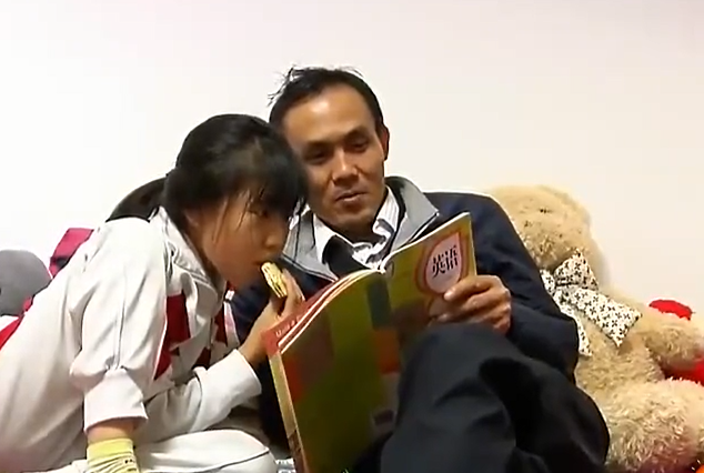 来自星星的孩子:博士夫妻生下高智商女儿,天才少女竟是孤独症