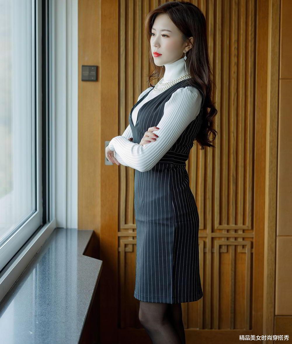 西装|西装外套搭配马甲裙，身处职场的你一定不要错过这时尚干练的搭配